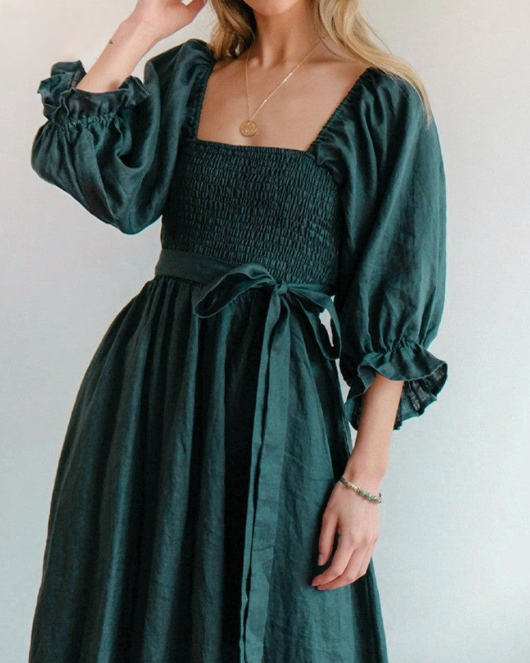 Robe Soleil Bohème – Midi à Découpe & Coupe Fluide d’Été
