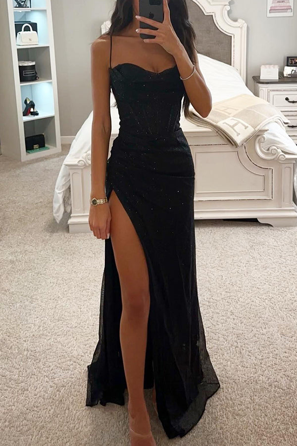 Amee | Robe de gala pour femme avec décolleté plongeant et fente