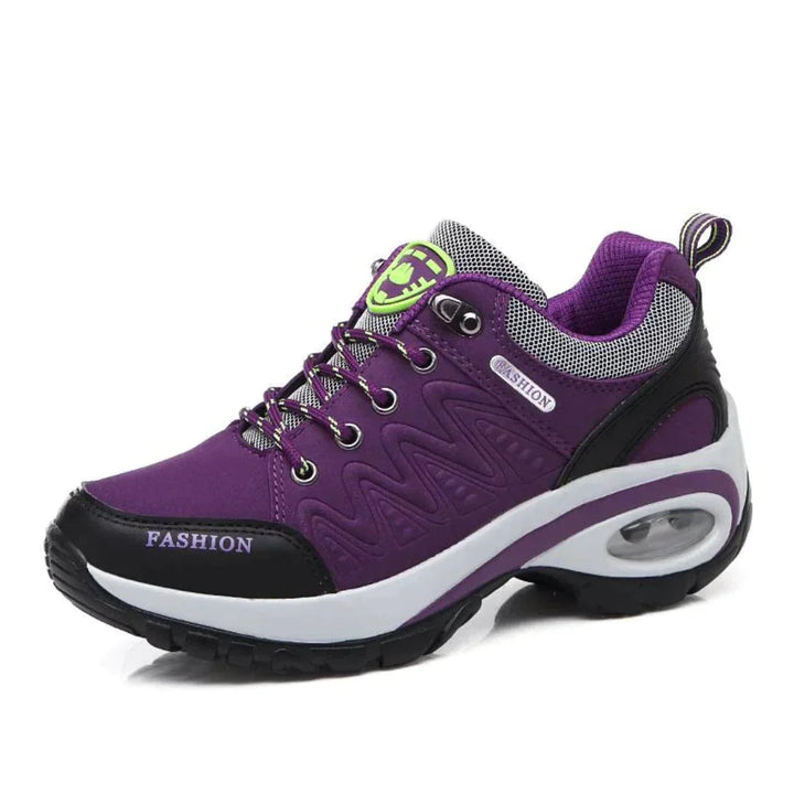 Baskets de Marche à Semelle Compensée | Sportives et Confortables | Look Dynamique