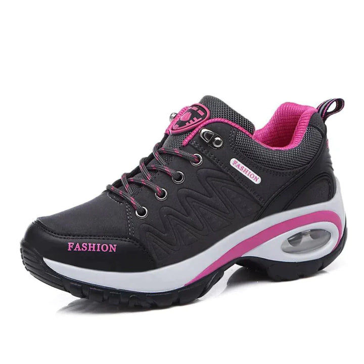 Baskets de Marche à Semelle Compensée | Sportives et Confortables | Look Dynamique