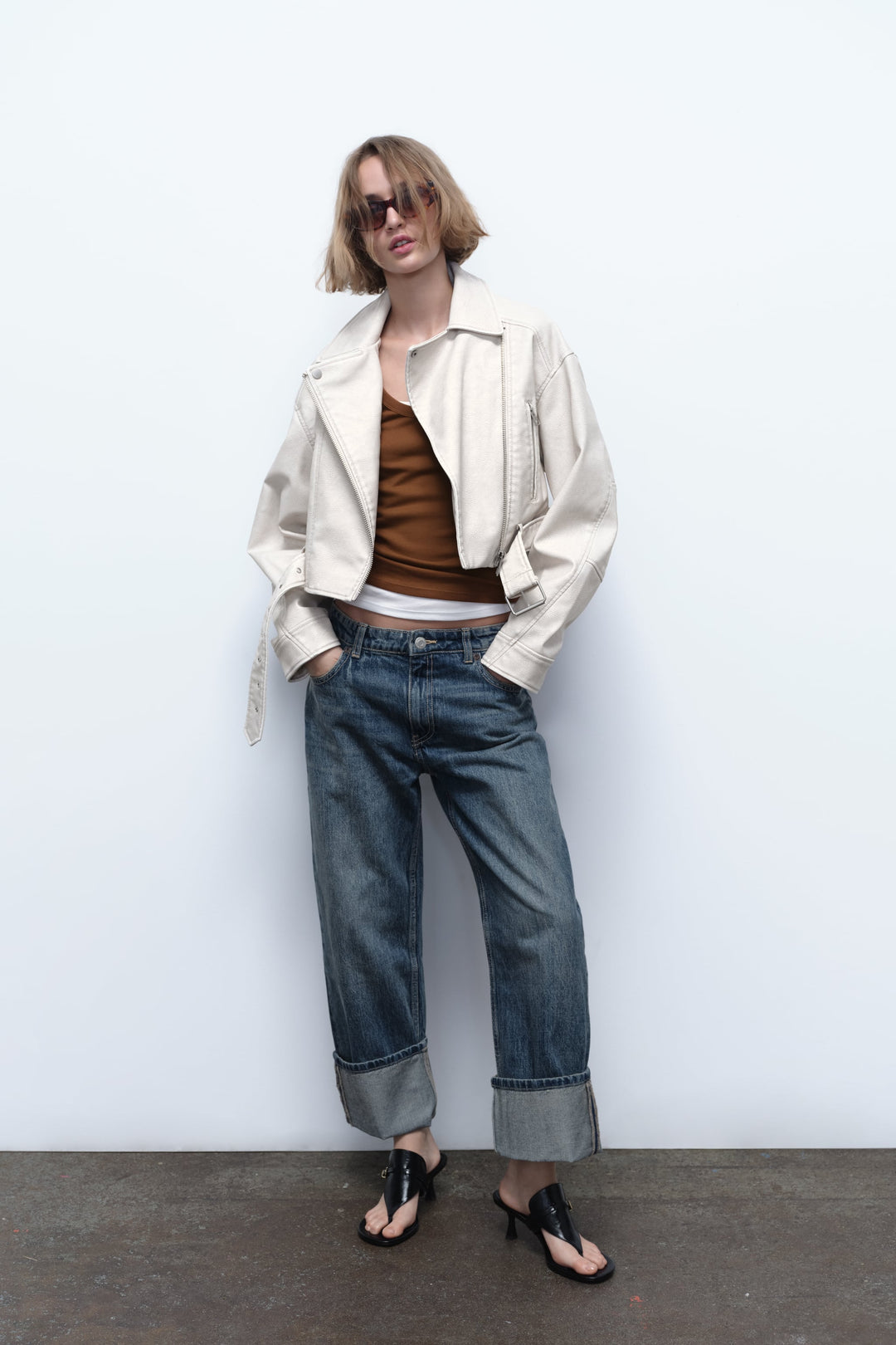 Veste Courte en Similicuir | Style Audacieux & Moderne | Coupe Ajustée