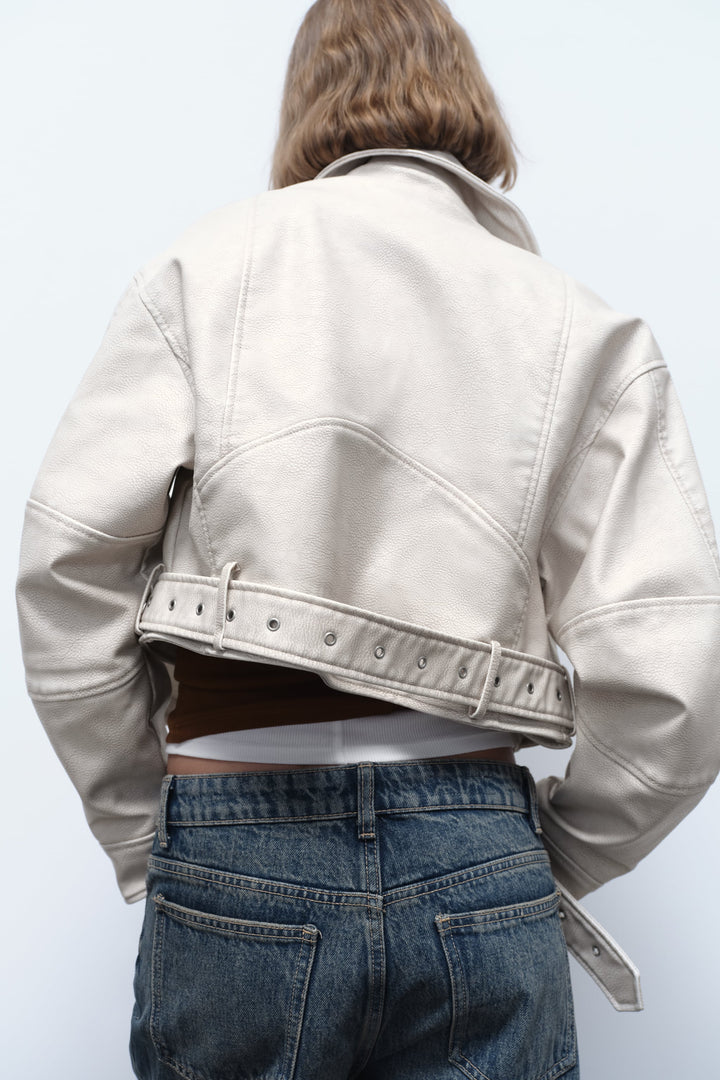 Veste Courte en Similicuir | Style Audacieux & Moderne | Coupe Ajustée
