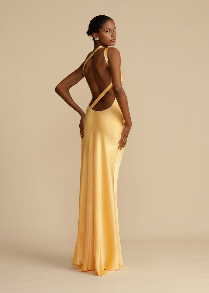 Robe Longue Satinée – Épaule Asymétrique Jaune Soleil
