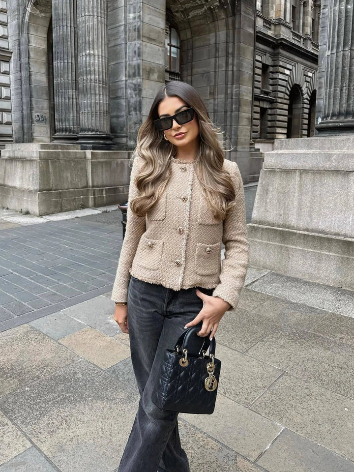Veste Courte en Tweed | Élégante & Sophistiquée | Look Intemporel
