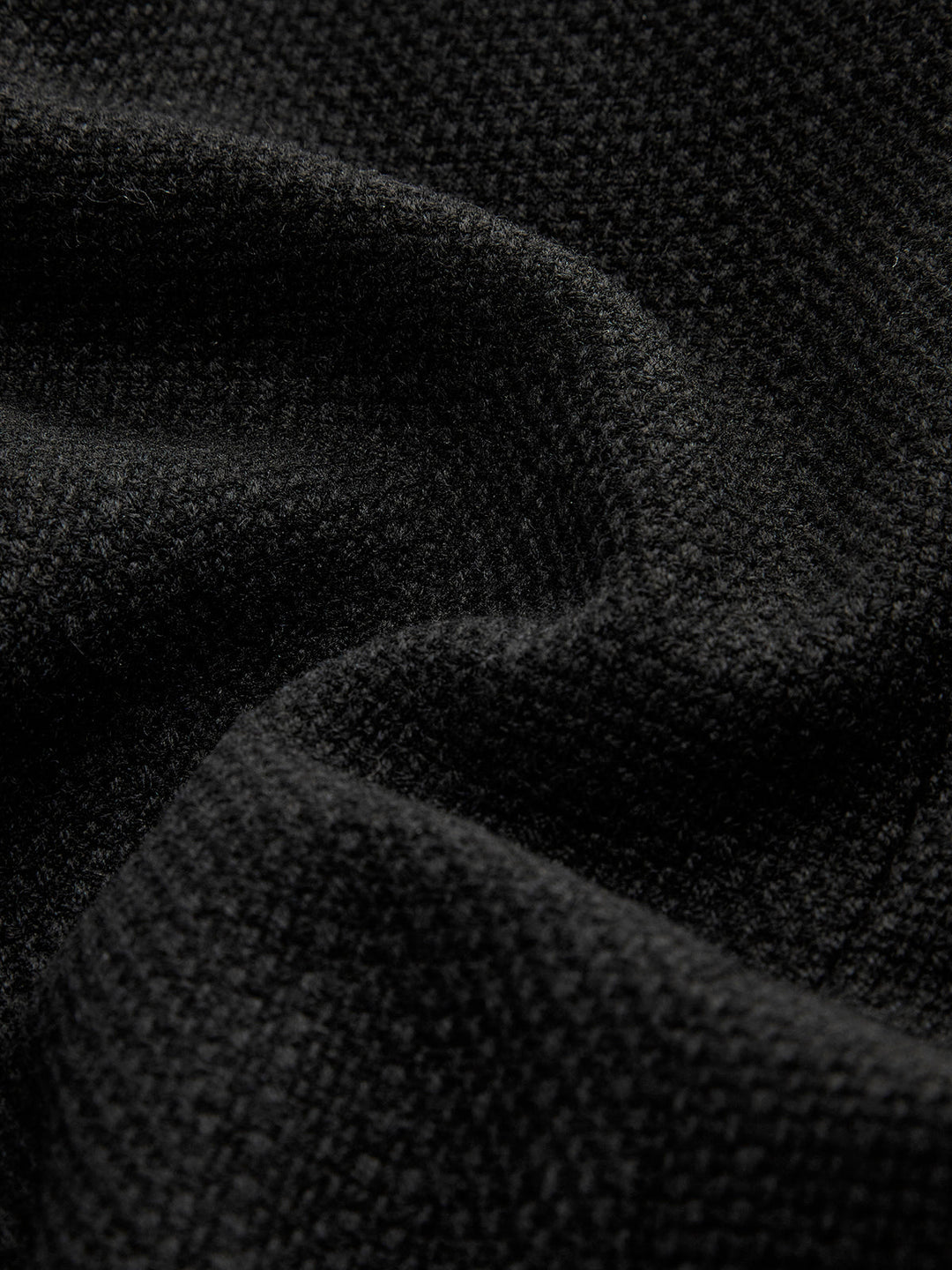Veste Courte Noire | Boutons Dorés | Élégance Moderne