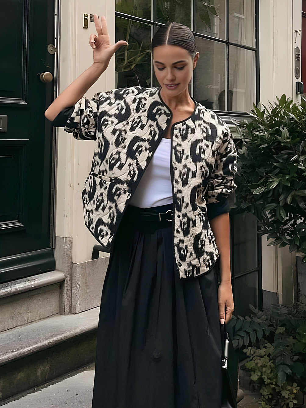 Veste Imprimée Abstraite | Noir et Blanc | Confort et Style