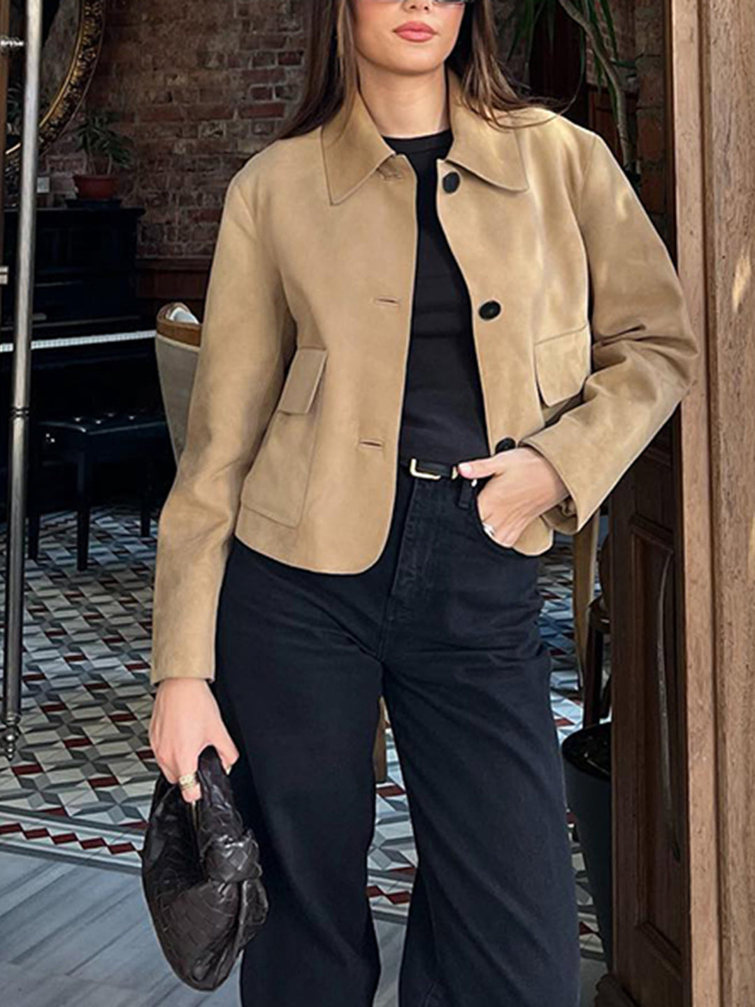 Veste Courte en Daim Camel | Minimalisme Élégant