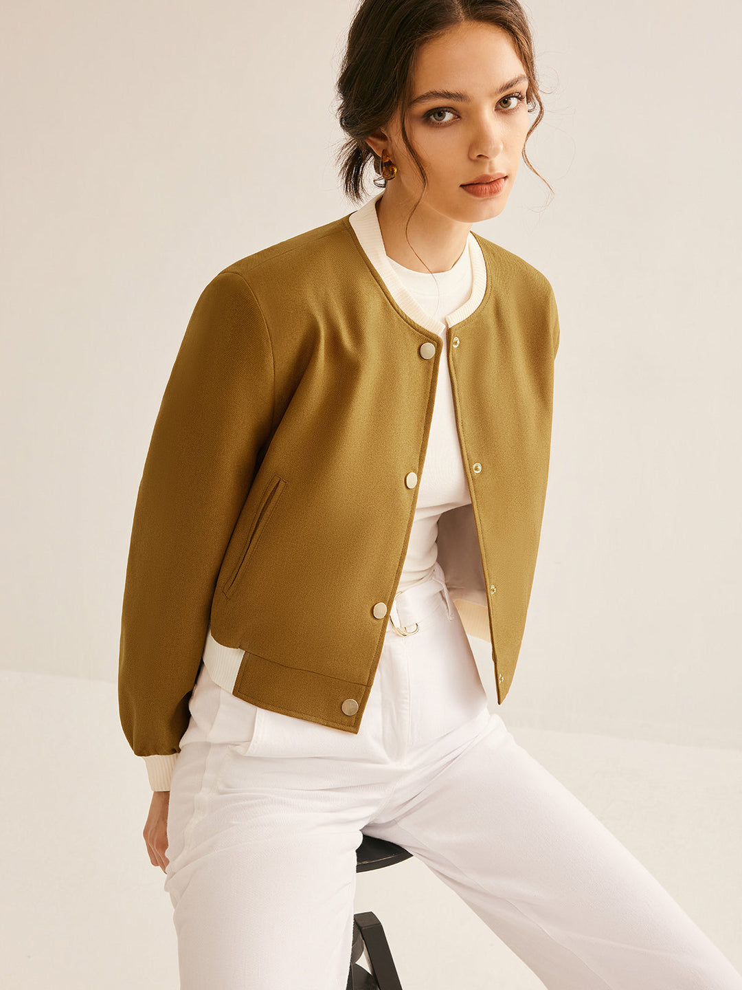 Veste Courte Contrastée | Camel | Élégante et Moderne