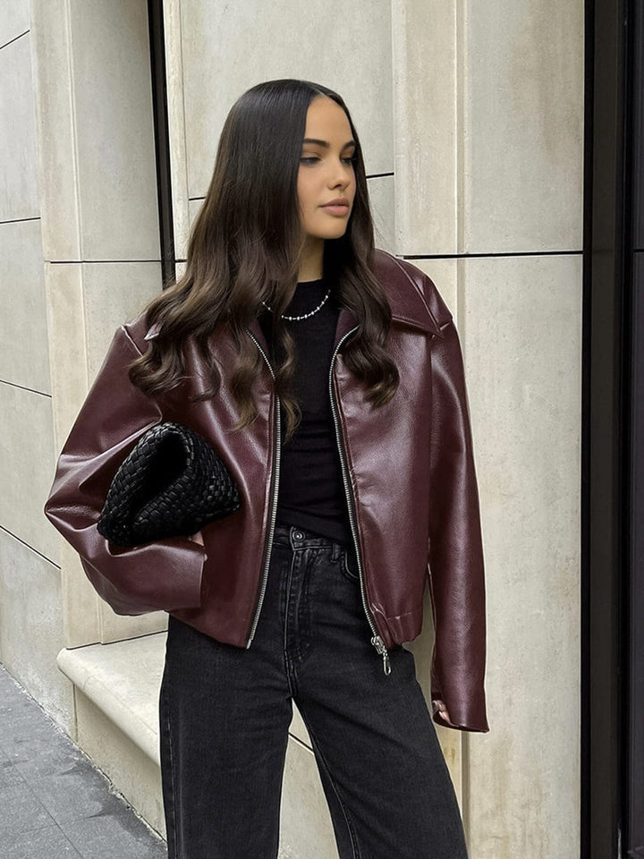 Maya | Veste minimaliste en similicuir