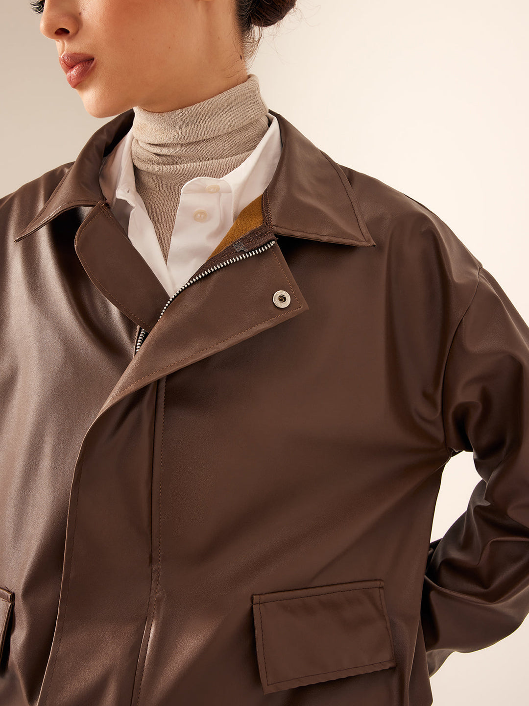 Veste Marron en Simili Cuir | Style Décontracté | Intemporelle et Moderne
