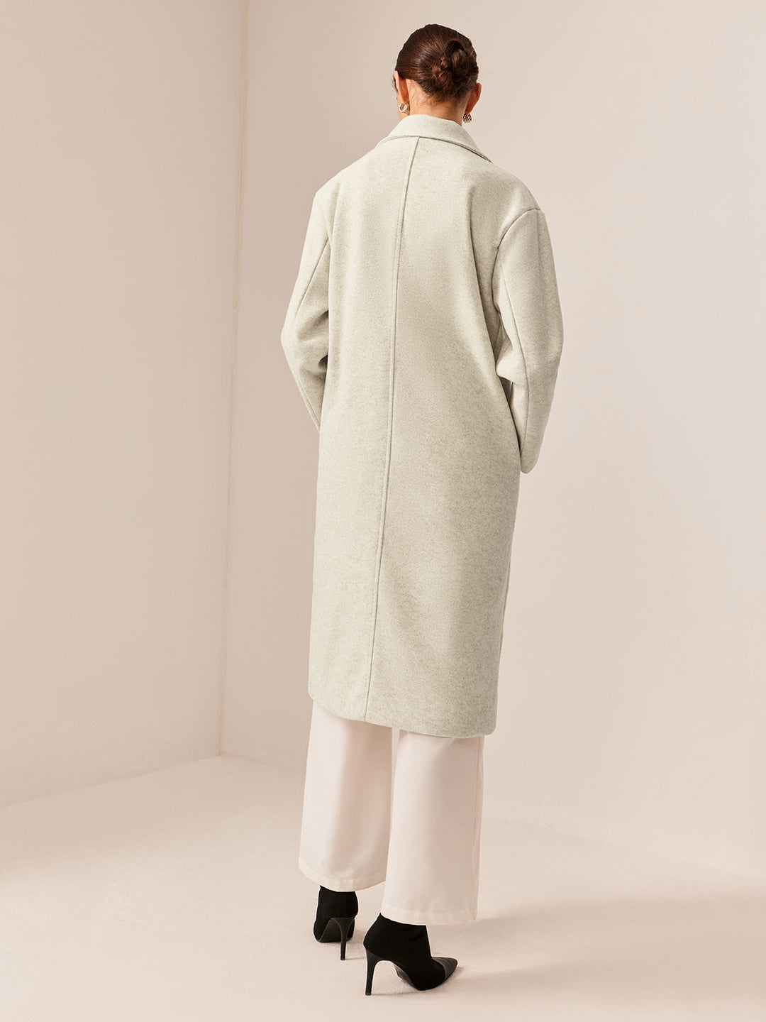Trench Long Blanc Cassé | Élégance Classique | Polyvalent et Chic