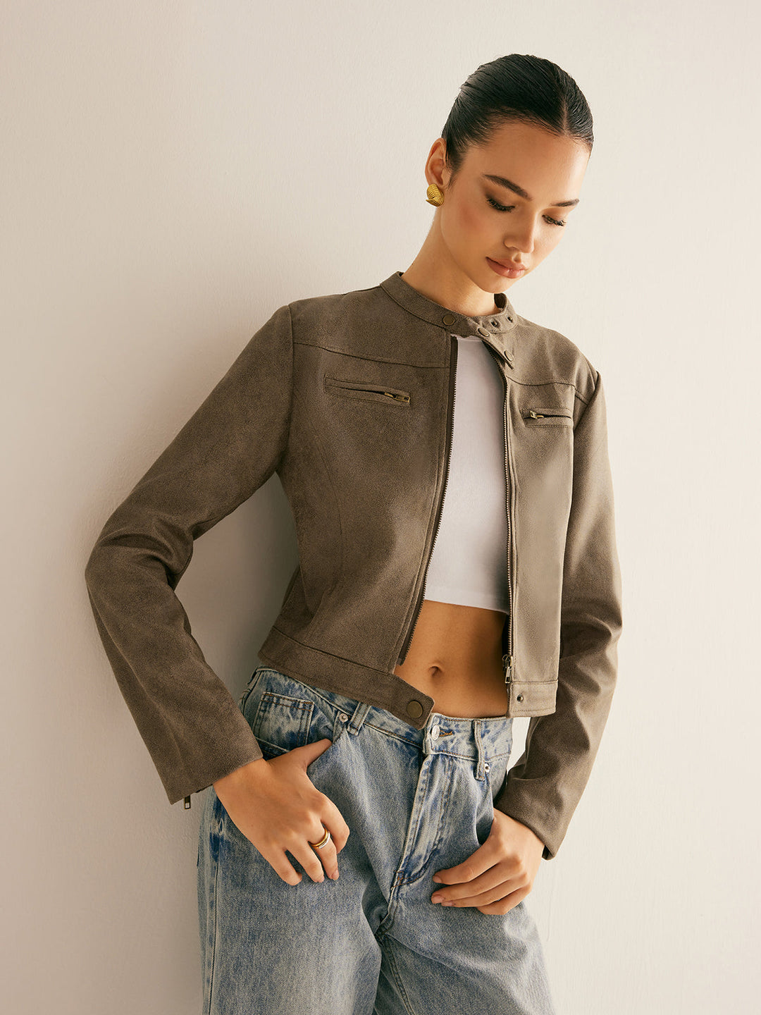 Veste Courte Marron Taupe | Élégance Minimaliste | Style Polyvalent