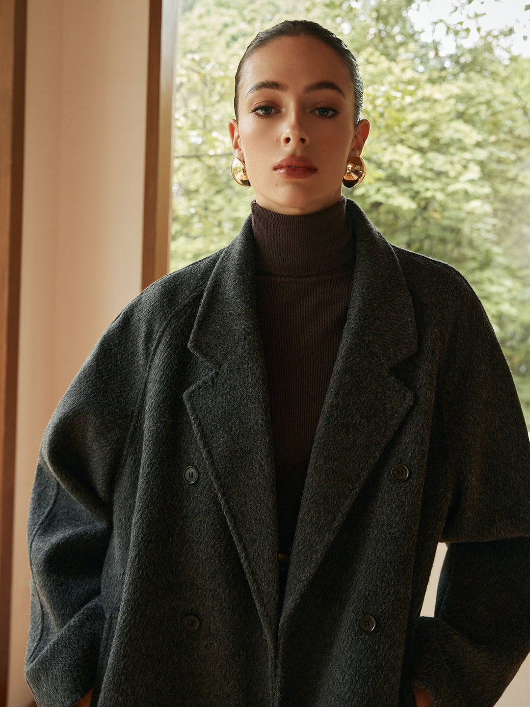 Manteau Long Oversize en Laine | Col Large | Élégance Intemporelle