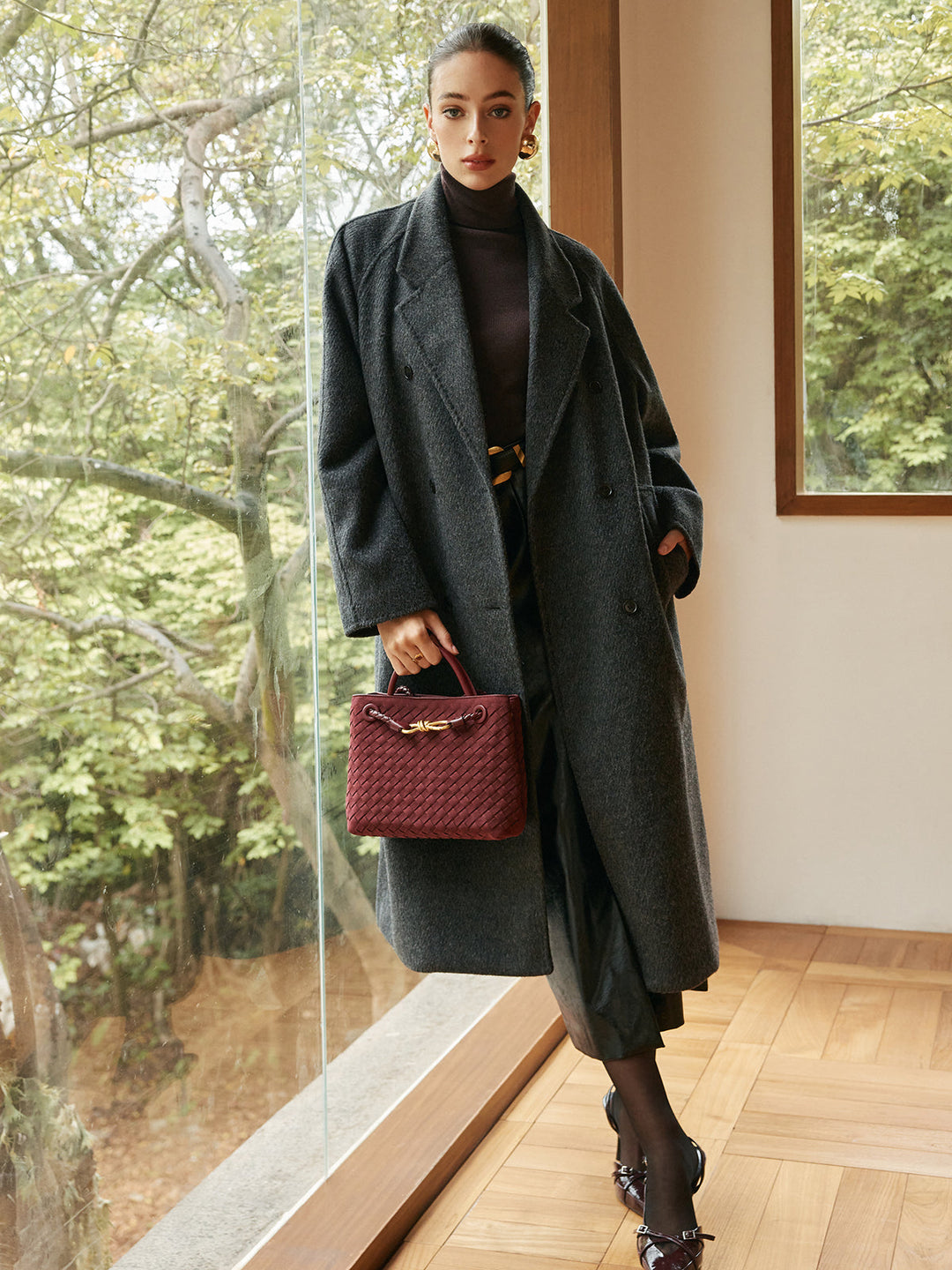 Manteau Long Oversize en Laine | Col Large | Élégance Intemporelle