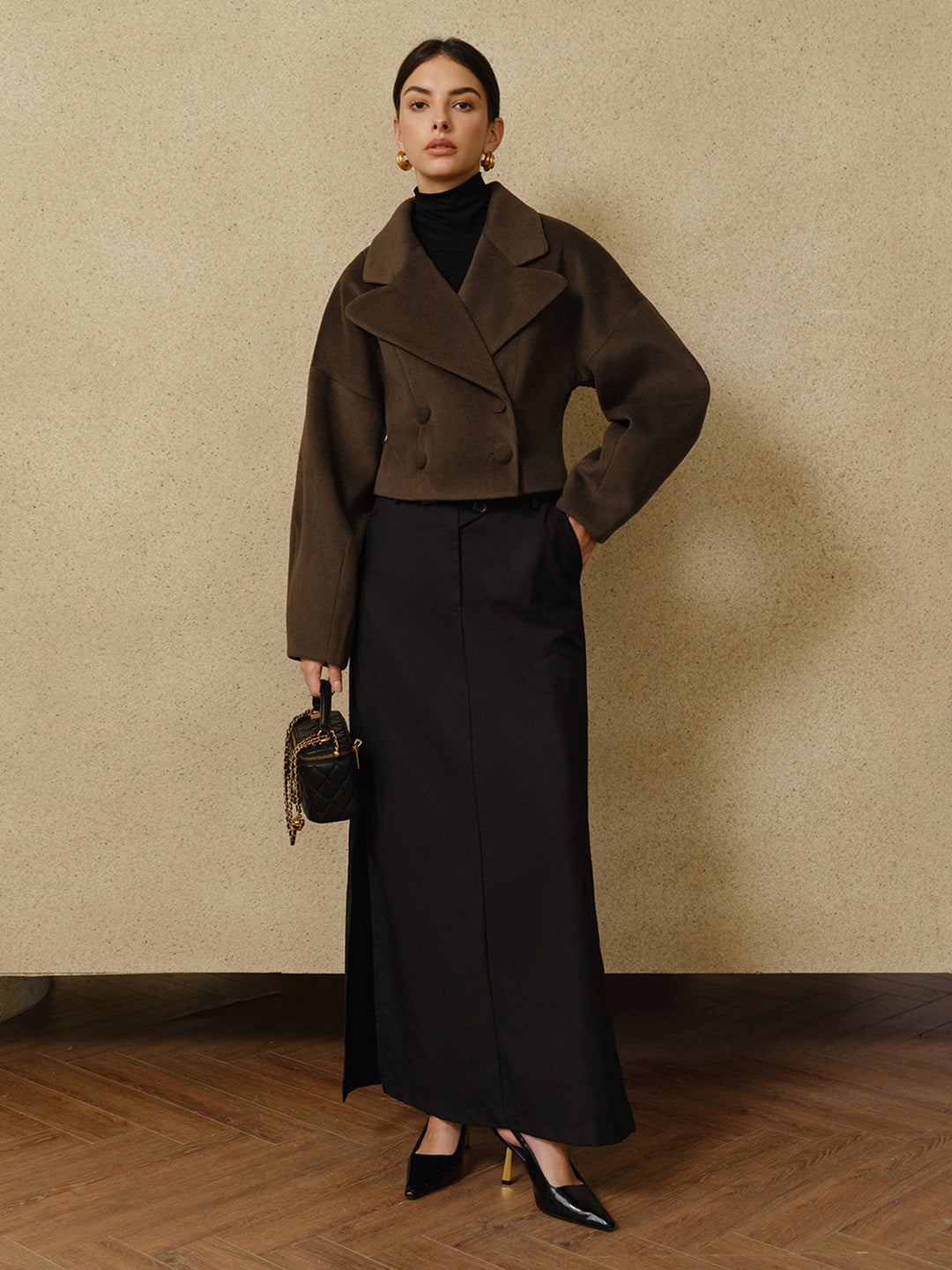 Manteau Court en Laine | Ceinture Ajustable | Brun Élégant