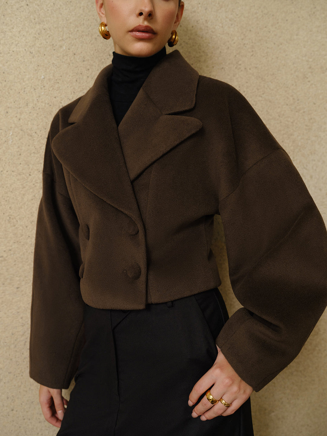 Manteau Court en Laine | Ceinture Ajustable | Brun Élégant