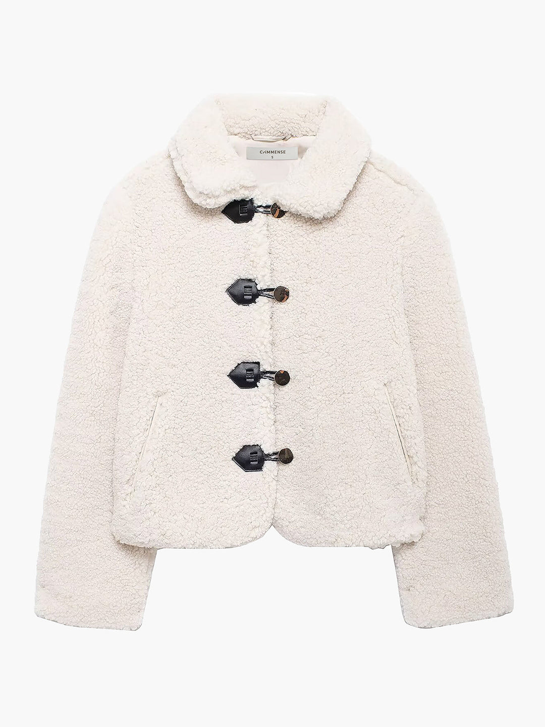 Veste Courte en Sherpa | Boutons en Bois | Style Cosy et Tendance