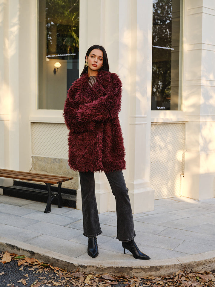 Manteau en Fausse Fourrure | Texture Bouclée | Style Luxueux