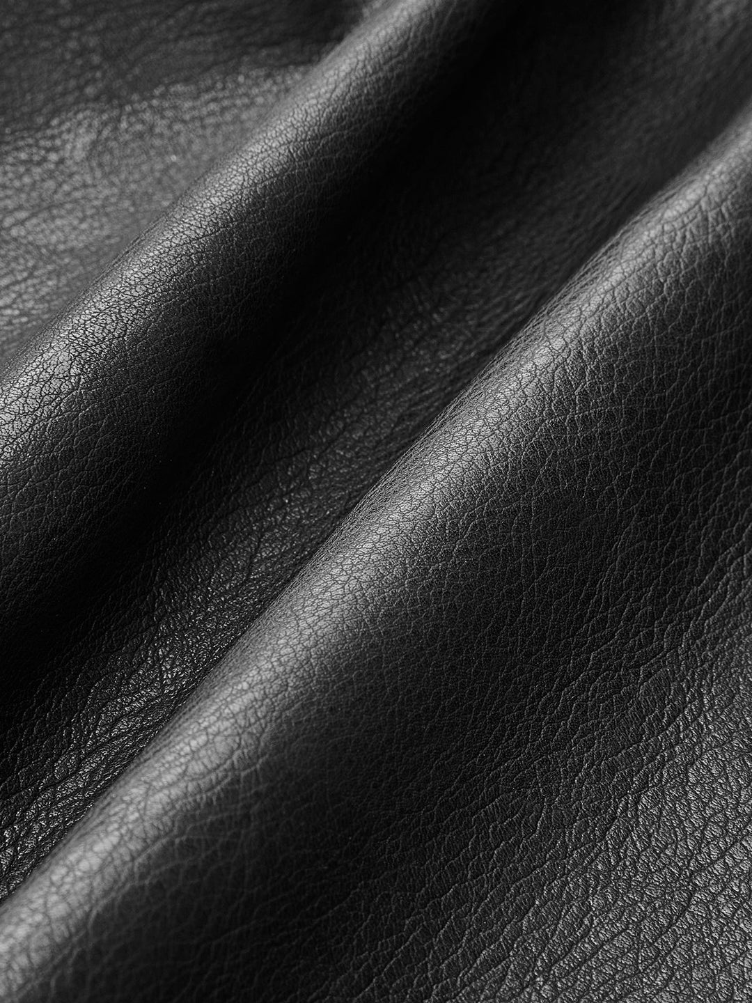 Haut en Similicuir Ceinturé | Noir | Style Moderne et Élégant