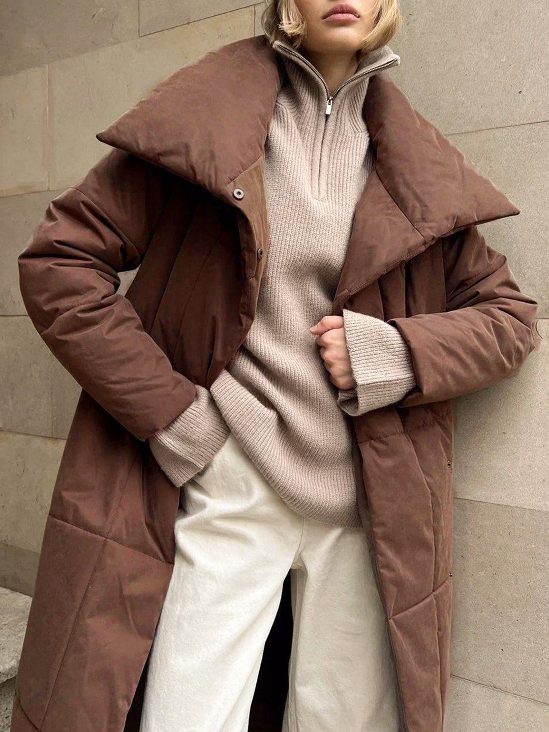 Manteau Long Matelassé Marron Chocolat | Col Oversize | Élégant et Confortable