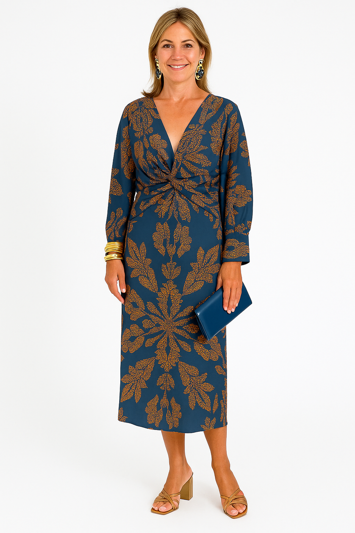 Robe Midi Drapée – Détails Dorés & Élégance de Soirée