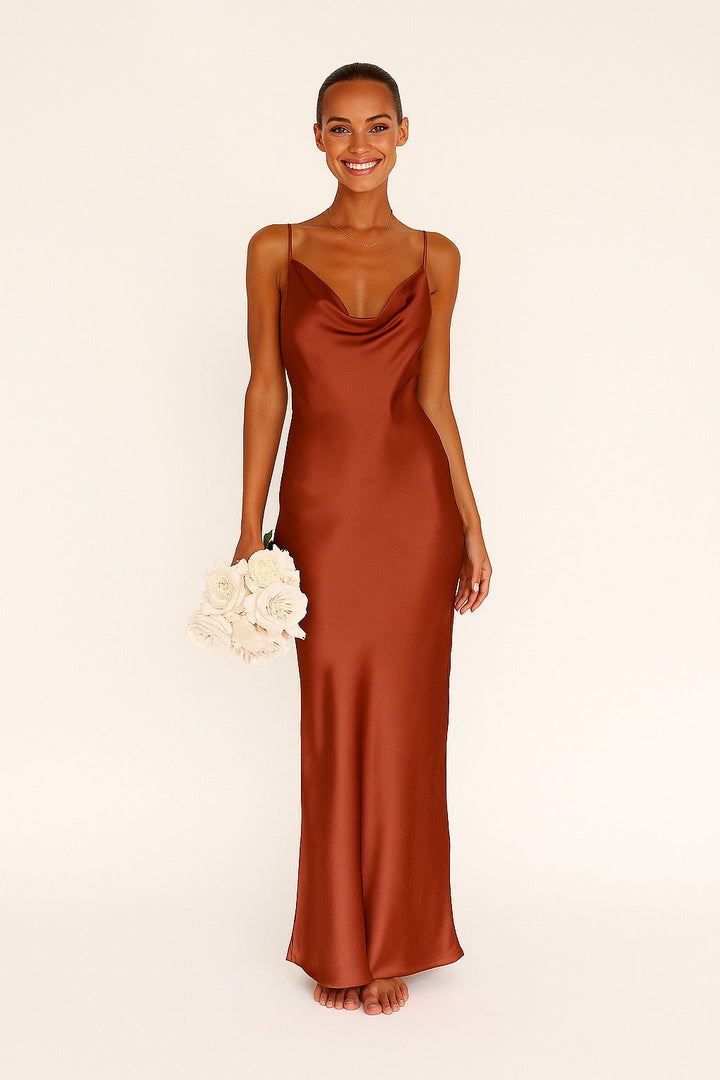 Robe Éclipse Longue – Élégance Soie Brûlée & Coupe Fluide