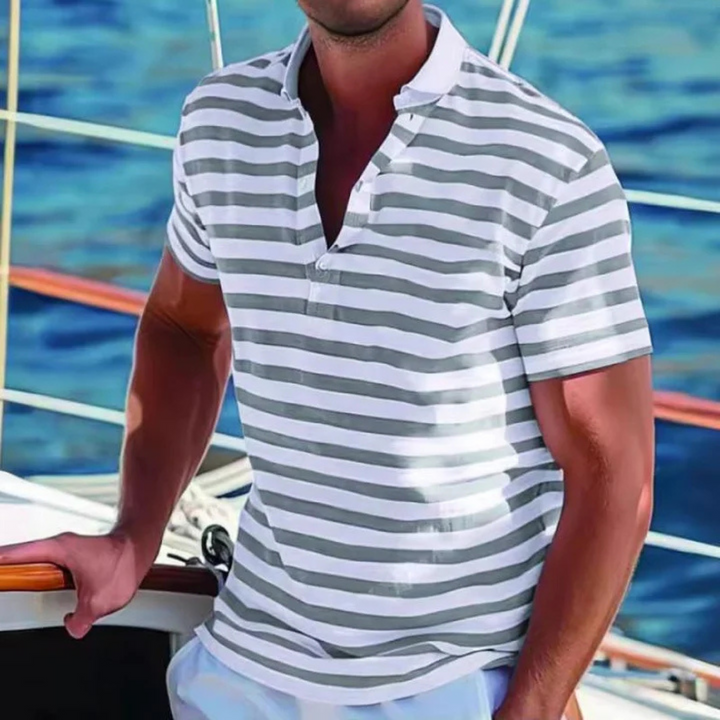 Polo Malo, le polo malo s'inspire des lignes rétro tout en intégrant une coupe adaptée aux tendances actuelles