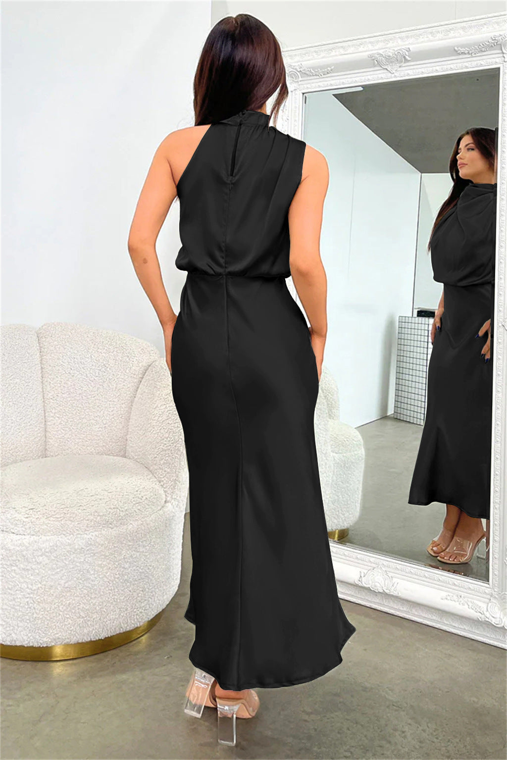 Nina | Robe midi satinée à col halter pour femmes