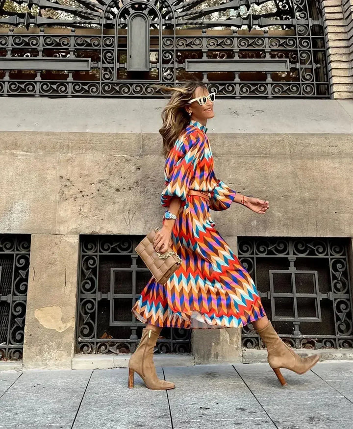Bohème & Colorée – Robe Midi à Imprimé Graphique