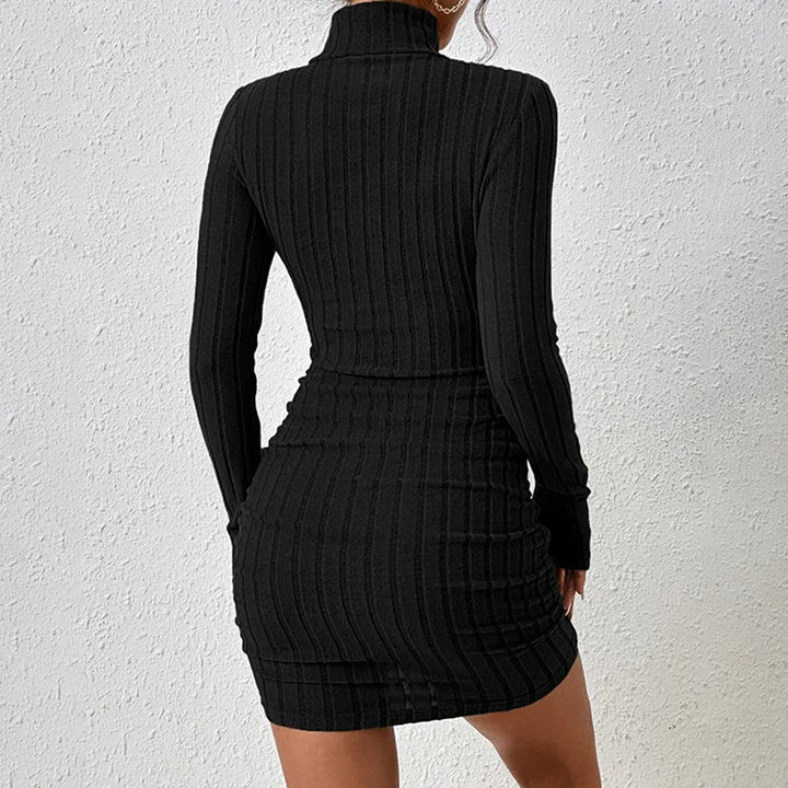 Robe Pull Côtelée | Col Montant | Moulante et Chic