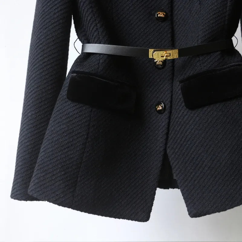 Veste Structurée à Ceinture | Col Officier | Élégance Intemporelle