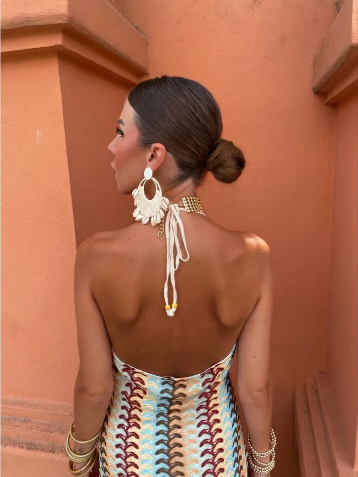 Tribal & Sensuelle – Robe Longue Dos Nu Sable d’Été