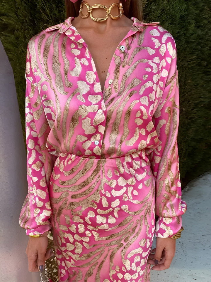 Robe Sirène Longue – Satin Fuchsia & Coupe Sculptante de Soirée