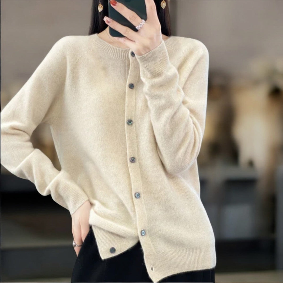 Cardigan en Maille Boutonné | Douceur et Élégance | Plusieurs Couleurs