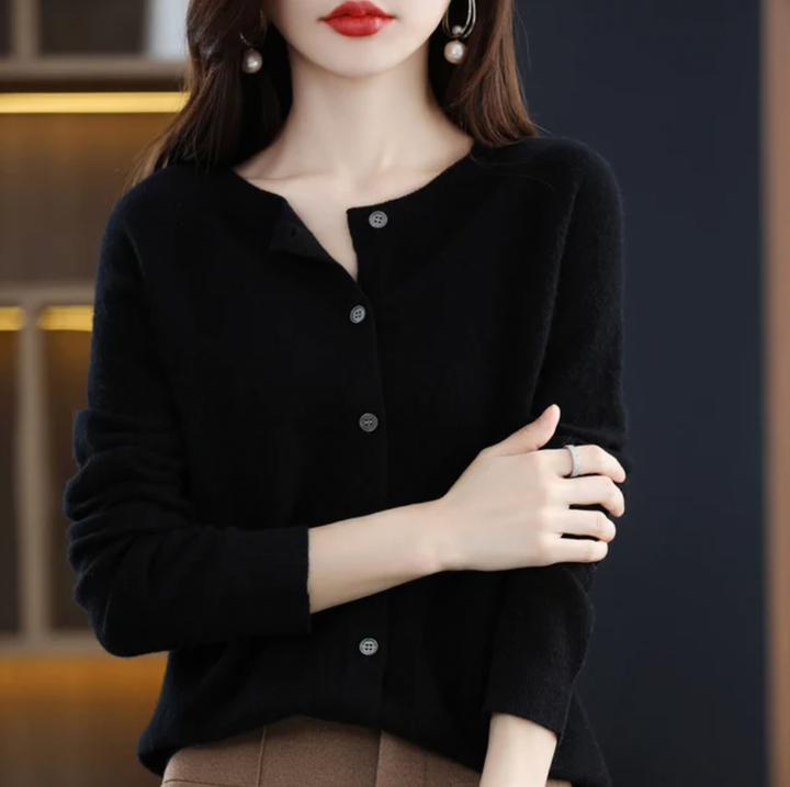 Cardigan en Maille Boutonné | Douceur et Élégance | Plusieurs Couleurs
