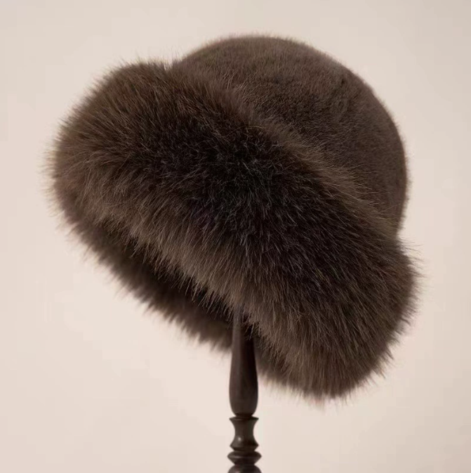 Chapeau femme hiver élégant fausse fourrure – noir, marron, blanc