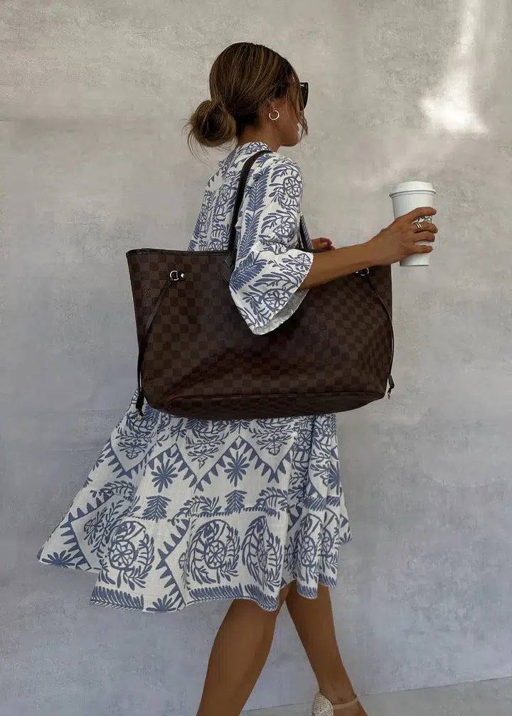 Robe Bohème Imprimée – Bleu & Blanc au Style Méditerranéen