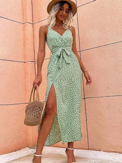 Robe Midi Évasion – Coupe Fluide & Pois Légers d’Été