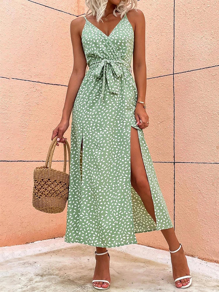 Robe Midi Évasion – Coupe Fluide & Pois Légers d’Été