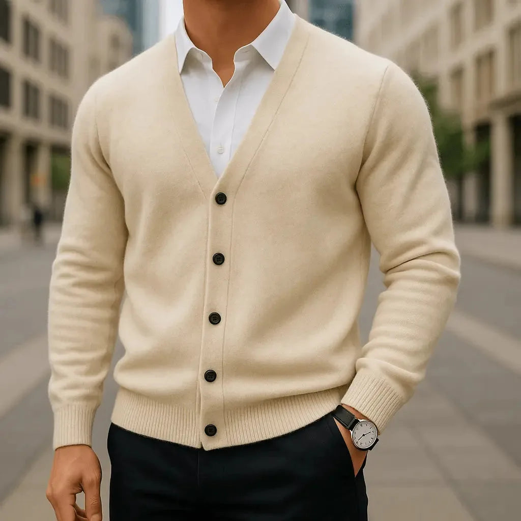 Cardigan Homme Col V Élégant – Beige
