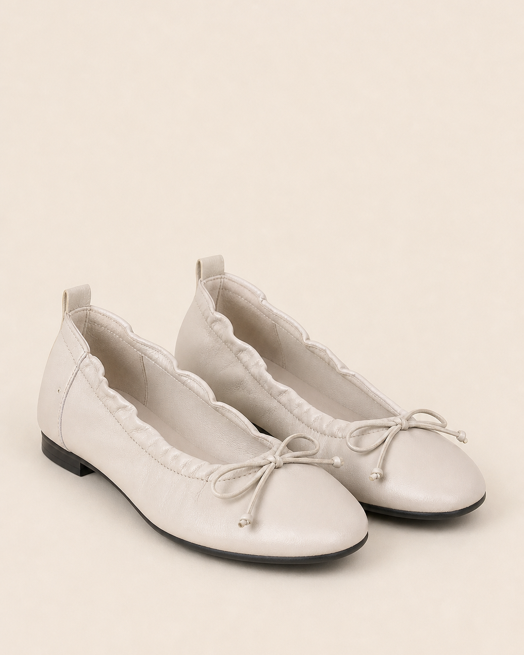 Ballerines Souples à Petit Nœud – Blanc