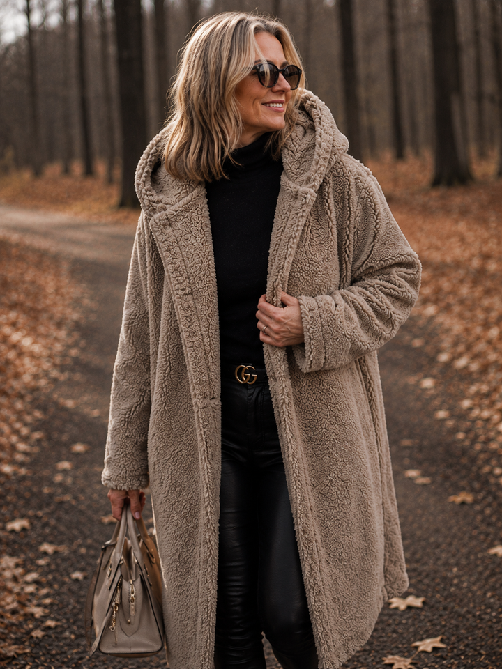 Manteau long douillet à capuche – Beige