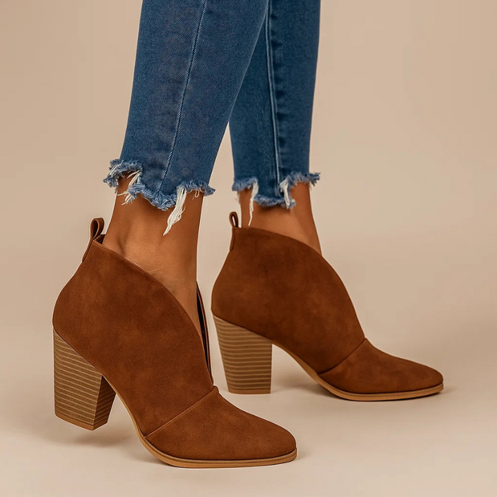 Bottines Fendues à Talon Carré