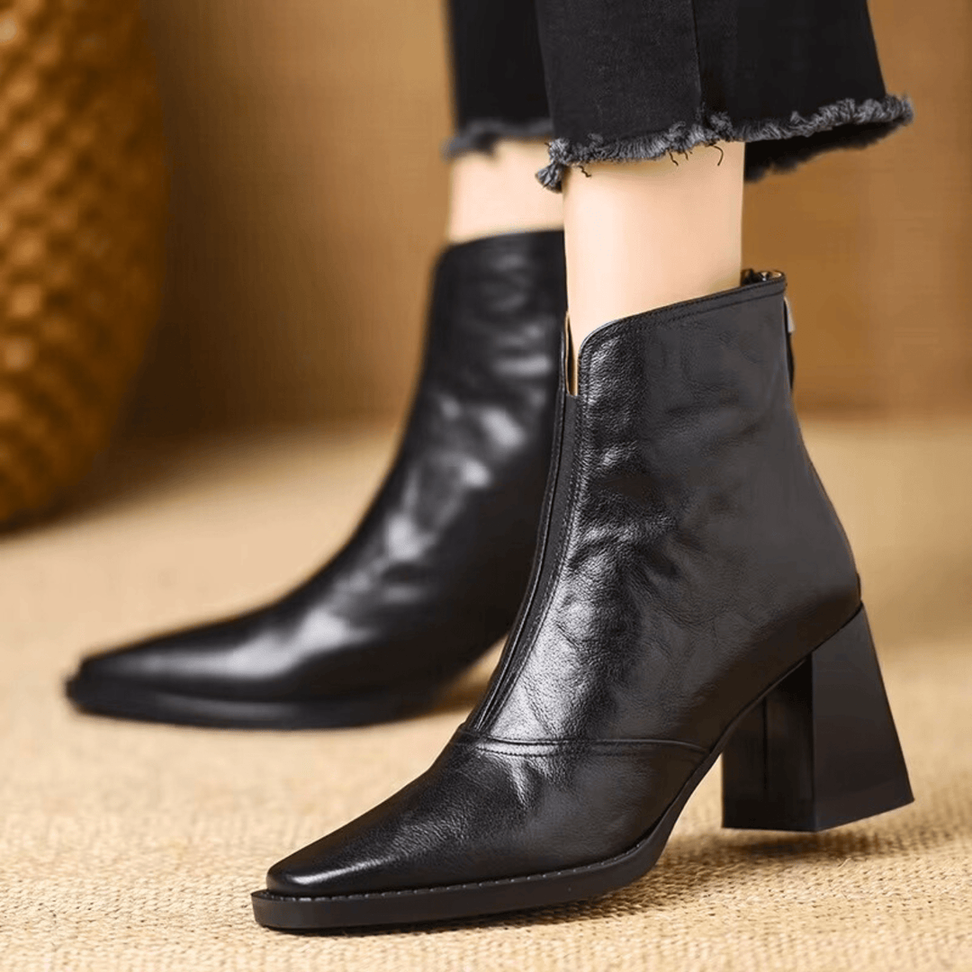 Bottines Minimalistes à Bout Carré