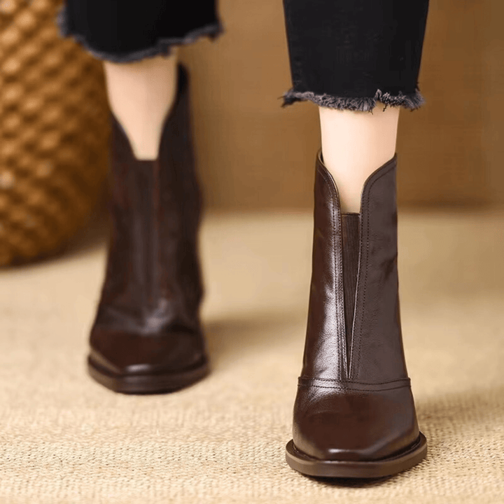 Bottines Minimalistes à Bout Carré