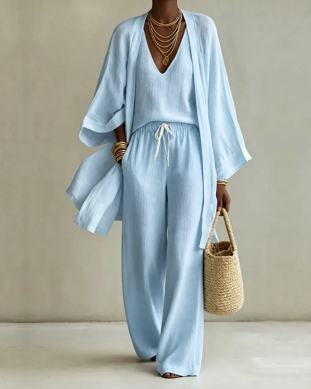 Ensemble Fluide Trois Pièces – Bleu Clair