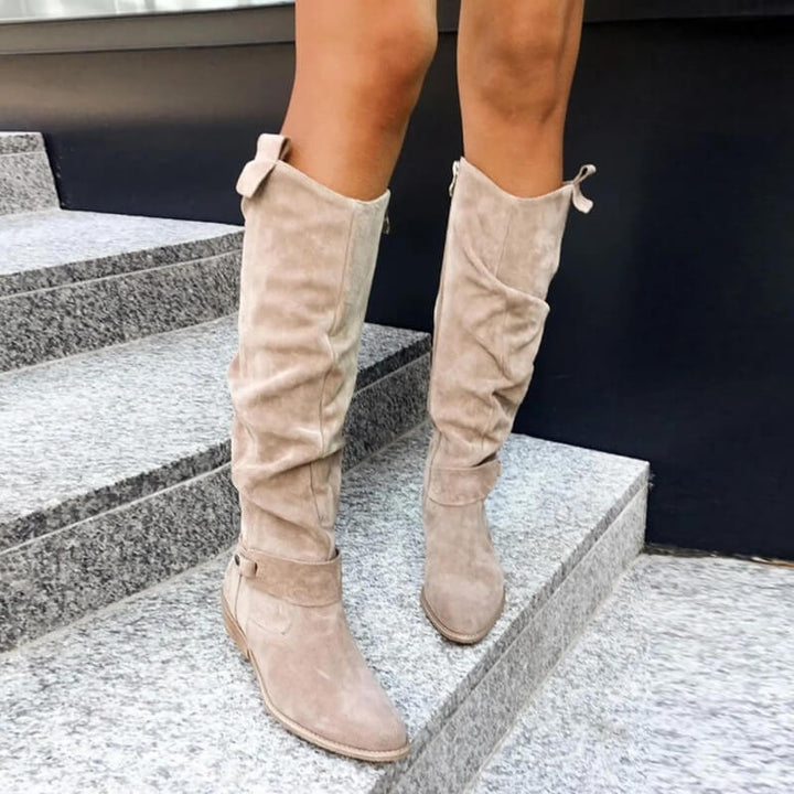 Esra | Bottes Plissées en Suédine avec Bride de Cheville pour Femmes