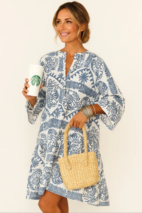 Robe Bohème Imprimée – Bleu & Blanc au Style Méditerranéen