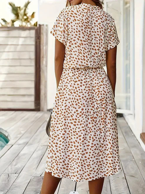 Robe Légère à Pois – Coupe Fluide & Élégance Décontractée d’Été