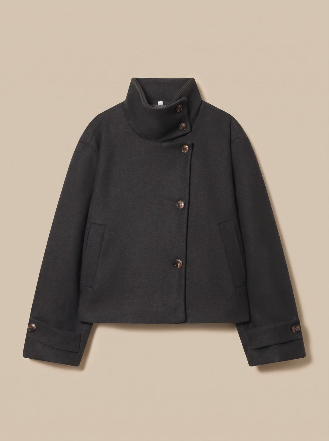 Manteau Court Chic à Col Montant – Noir